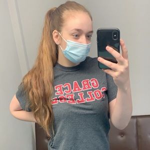 Meet your Posher, Briana